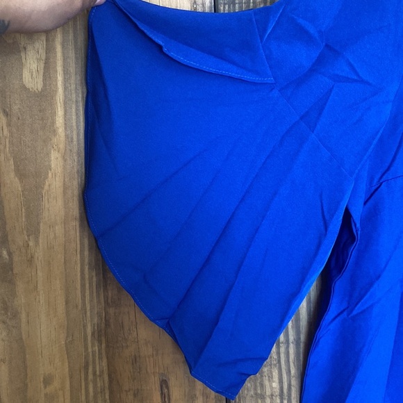 Women’s Blouse - Picture 4 of 7